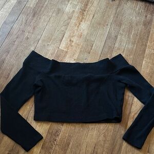 PrettyLittleThing Black Off-Shoulder Crop Top Sweater